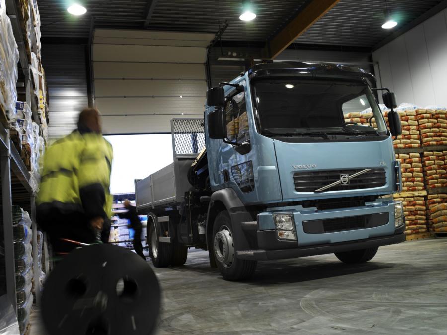  Volvo FL 2006 года  (фото 9 из 13)